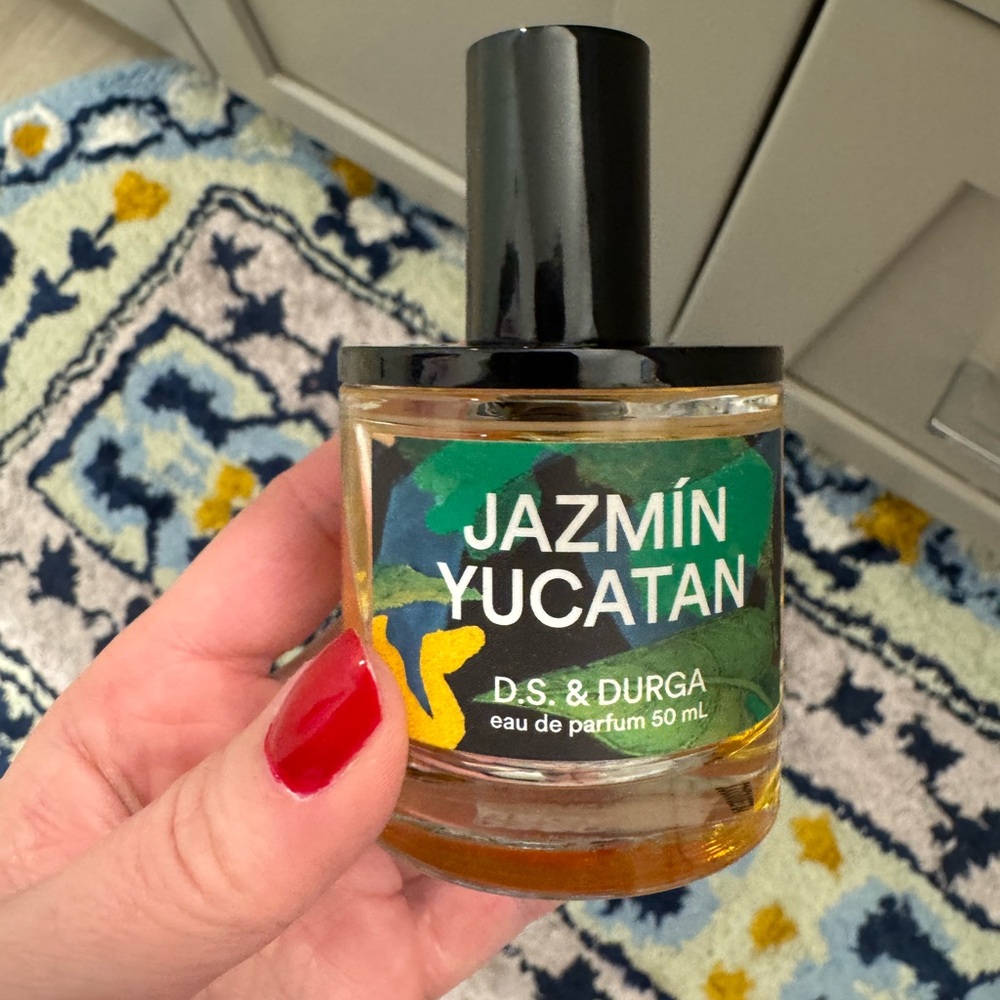 D.S. & Durga Jazmín Yucatán Perfume with Black Cap
